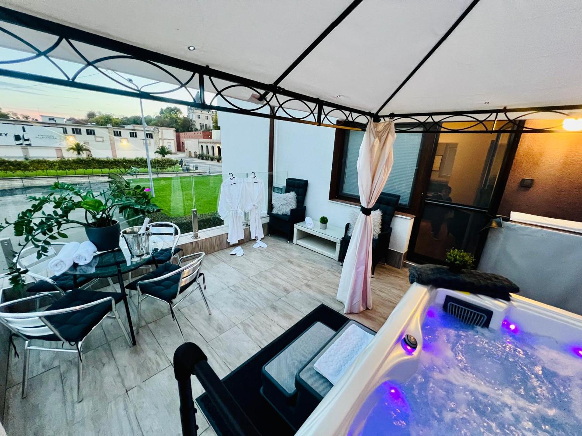 Boutique Hotel & Event Center بودابست المظهر الخارجي الصورة