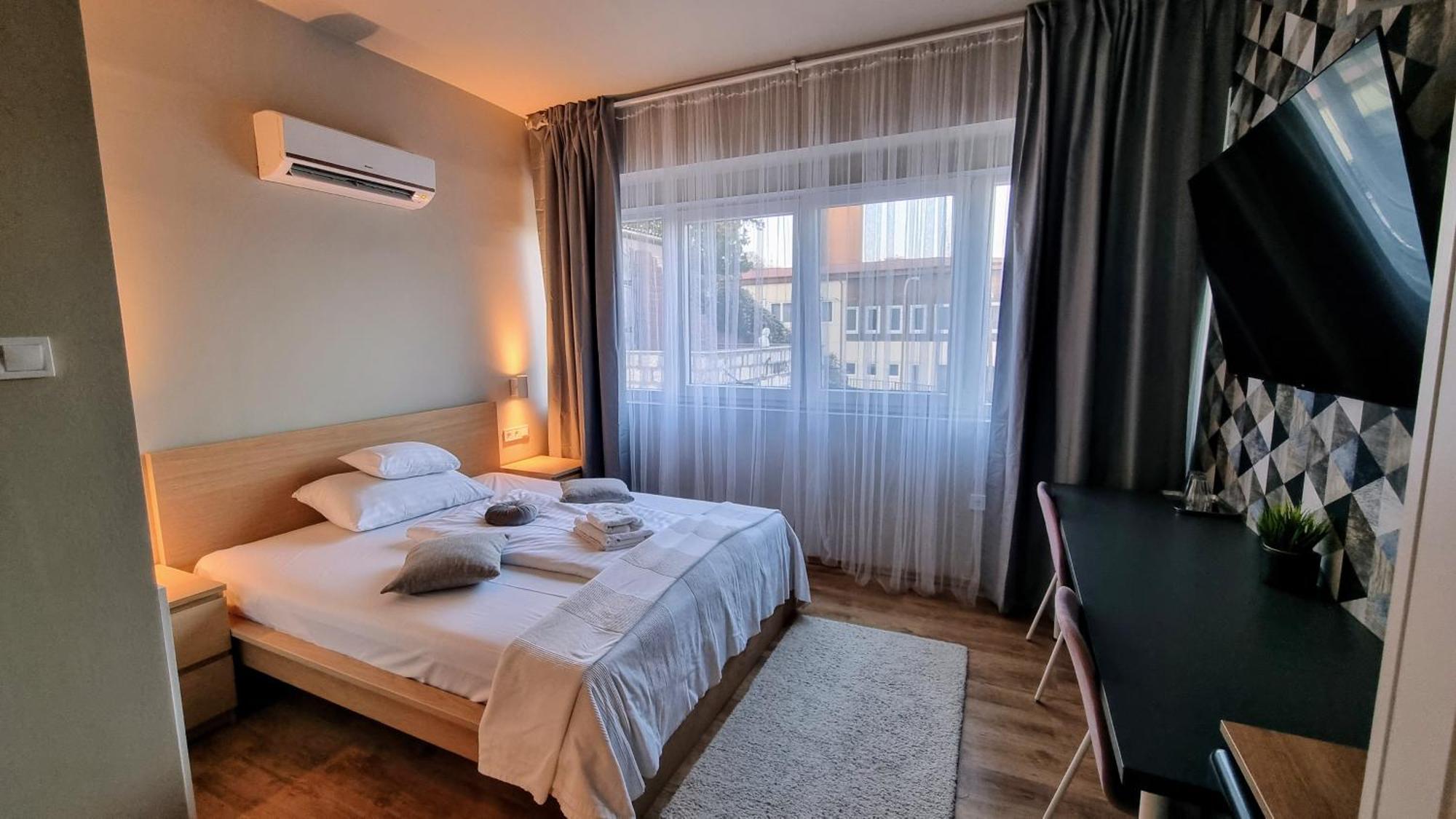 Boutique Hotel & Event Center بودابست الغرفة الصورة