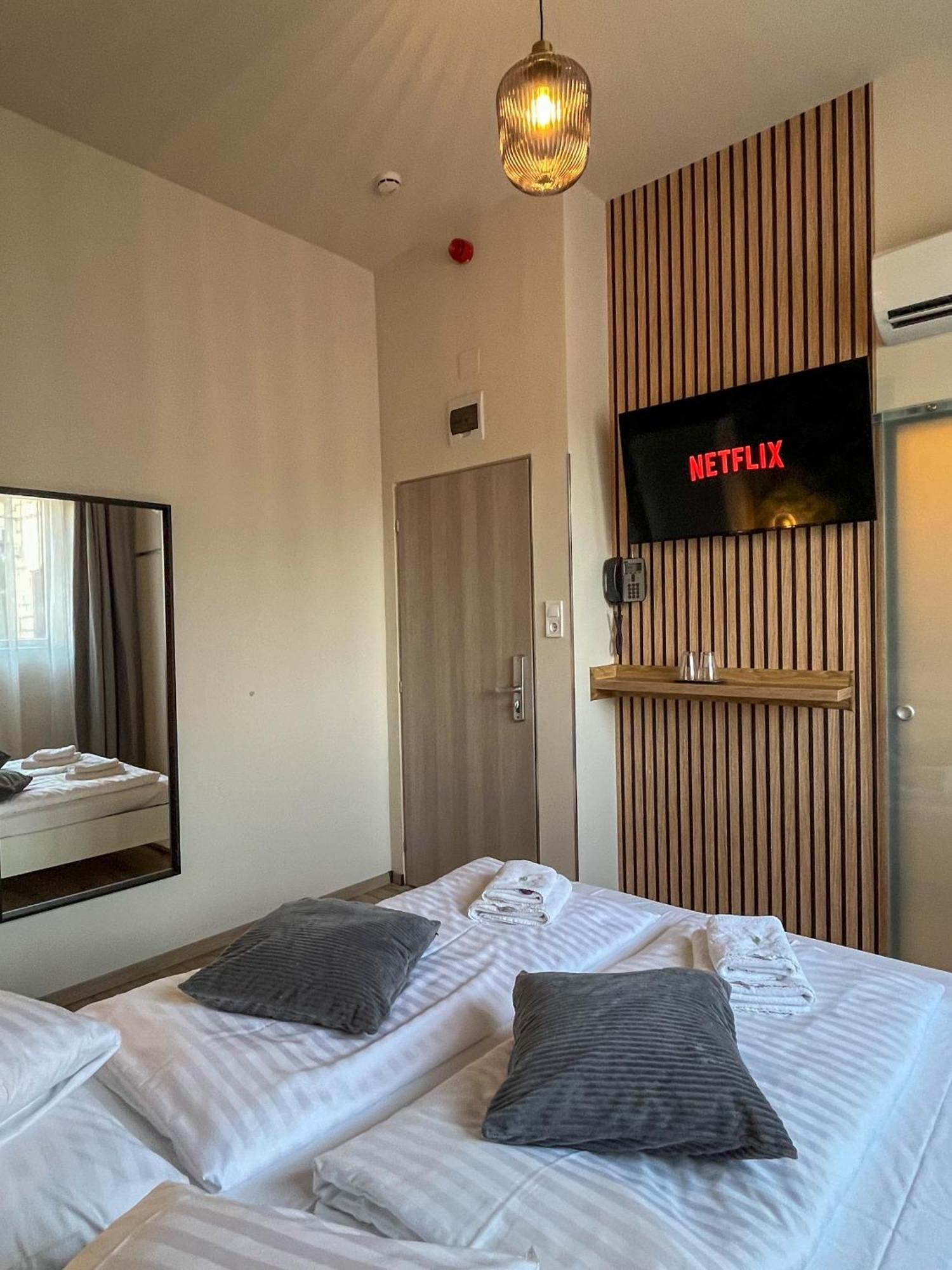 Boutique Hotel & Event Center بودابست المظهر الخارجي الصورة